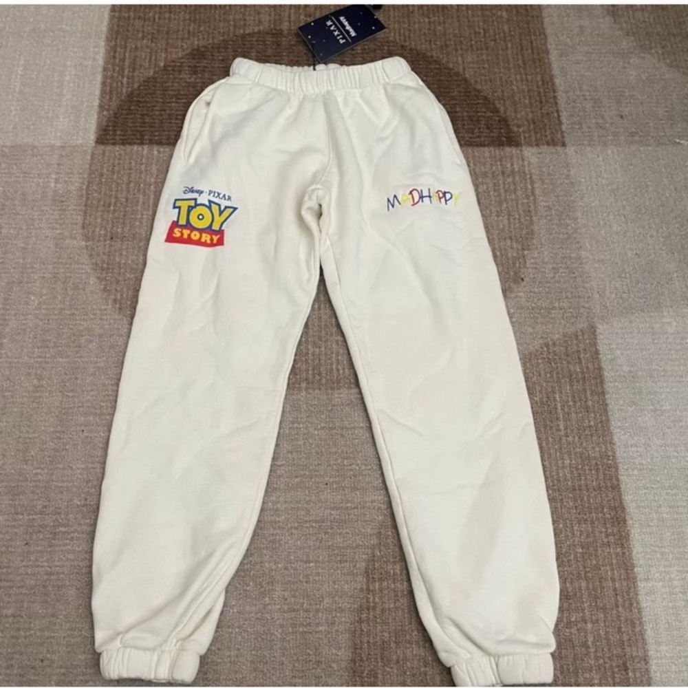 NEW MADHAPPY X TOY STORY PIXAR WHITE SWEATPANTS SIZE SMALL